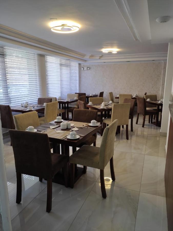 La Carolina Inn كويتو المظهر الخارجي الصورة